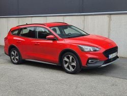 Röd Begagnad 2021 Ford Focus ST-Line Kombi | 189 900 kr