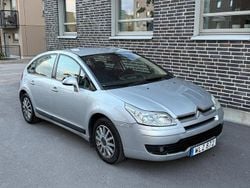 Silver Begagnad 2005 Citroën C4 Halvkombi | 15 000 kr (Marknadspris)
