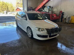 Vit Begagnad 2010 VW Passat Kombi | 35 000 kr (Marknadspris)