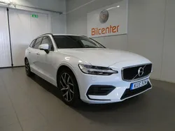 Vit Begagnad 2020 Volvo V60 Kombi | 289 900 kr (Marknadspris)