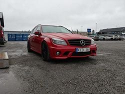 Röd Begagnad 2010 Mercedes C63 AMG Avantgarde Kombi | 310 000 kr (Bra pris)