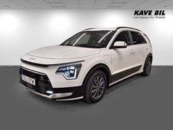 Vit Begagnad 2023 Kia Niro Advance SUV | 379 900 kr (Dyr)