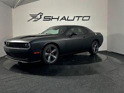 Vit Begagnad 2015 Dodge Challenger Sportkupé | 289 900 kr