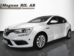 Vit Begagnad 2016 Renault Mégane III Halvkombi | 99 900 kr