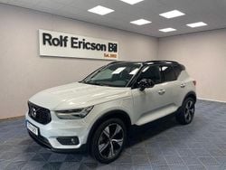 Silver Begagnad 2021 Volvo XC40 R-Design SUV | 379 500 kr (Marknadspris)