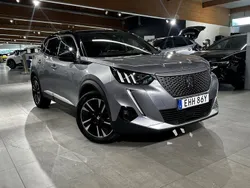 Grå Begagnad 2021 Peugeot e-2008 GTi SUV | 204 900 kr (Marknadspris)