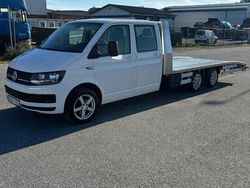 Vit Begagnad 2016 VW T6 Van | 274 875 kr