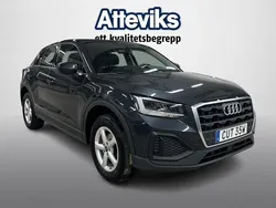 Mörkgrå Begagnad 2022 Audi Q2 Proline SUV | 214 900 kr (Marknadspris)