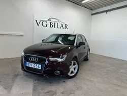 Röd Begagnad 2013 Audi A1 Sportback Sport Halvkombi | 77 900 kr (Marknadspris)