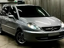 Silver Begagnad 2004 Citroën C8 Minibuss | 19 900 kr