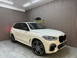 Vit Begagnad 2019 BMW X5 Shadowline SUV | 689 900 kr (Marknadspris)