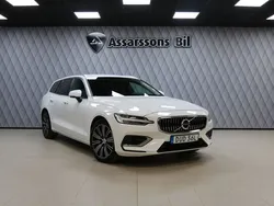 Vit Begagnad 2021 Volvo V60 Kombi | 309 900 kr (Marknadspris)