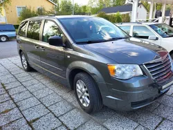 Grå Begagnad 2010 Chrysler Grand Voyager Minibuss | 60 000 kr (Marknadspris)