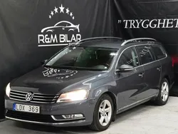 Ljusgrå Begagnad 2010 VW Passat Kombi | 59 800 kr (Marknadspris)