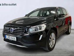 Svart Begagnad 2017 Volvo XC60 Momentum SUV | 150 000 kr (Marknadspris)