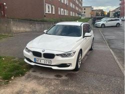Vit Begagnad 2013 BMW 320 Kombi | 90 000 kr (Bra pris)