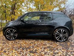 Svart Begagnad 2021 BMW i3 Halvkombi | 249 000 kr (Lite dyr)