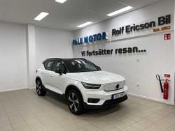 Vit Begagnad 2022 Volvo XC40 Plus SUV | 349 500 kr