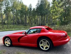 Röd Begagnad 2000 Dodge Viper Cab | 539 000 kr