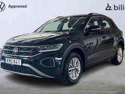 Svart Begagnad 2023 VW T-Roc SUV | 279 000 kr (Marknadspris)