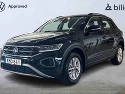 Svart Begagnad 2023 VW T-Roc SUV | 279 000 kr