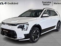 Vit Begagnad 2022 Kia e-Niro SUV | 349 500 kr (Dyr)
