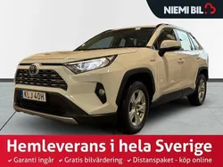 Vit Begagnad 2019 Toyota RAV4 Hybrid SUV | 289 900 kr (Bra pris)