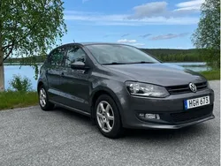 Grå Begagnad 2011 VW Polo Halvkombi | 60 500 kr (Marknadspris)