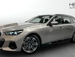 Grå (grey) Begagnad 2025 BMW 520 M Sport Kombi | 598 700 kr (Lite dyr)