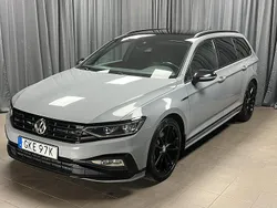 Grå Begagnad 2019 VW Passat R-line Kombi | 339 900 kr