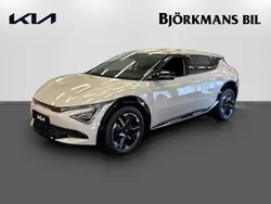 Grå (/glb/ glacier m) Ny 2025 Kia EV6 3 SUV | 607 111 kr (Lite dyr)