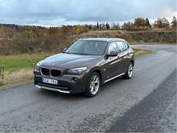 Brun Begagnad 2010 BMW X1 SUV | 85 000 kr (Marknadspris)