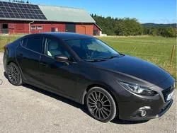 Brun Begagnad 2014 Mazda 3 Sedan | 79 999 kr (Marknadspris)