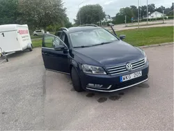 Blå Begagnad 2013 VW Passat Kombi | 80 000 kr (Marknadspris)