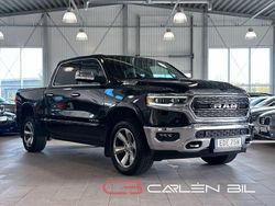 Svart (svart metallic) Begagnad 2022 RAM 1500 Pickup | 654 900 kr (Superpris)