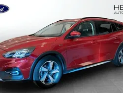 Röd (red) Begagnad 2021 Ford Focus Active Kombi | 184 900 kr (Marknadspris)