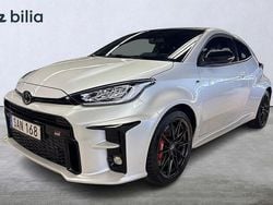 Vit Begagnad 2020 Toyota Yaris Halvkombi | 369 900 kr