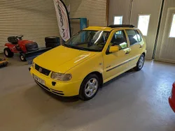 Gul Begagnad 1999 VW Polo Conceptline Halvkombi | 49 900 kr