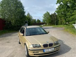 Gul Begagnad 2001 BMW 320 Kombi | 17 500 kr (Bra pris)
