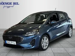 Blå Begagnad 2022 Ford Fiesta Titanium Halvkombi | 184 000 kr