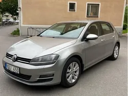 Silver Begagnad 2013 VW Golf VII Halvkombi | 74 900 kr (Marknadspris)