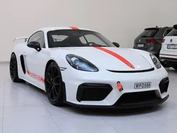 Vit Begagnad 2020 Porsche 718 Cayman GT4 Sportkupé | 1 149 900 kr (Marknadspris)