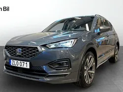 Grå Begagnad 2023 Seat Tarraco SUV | 419 900 kr (Marknadspris)