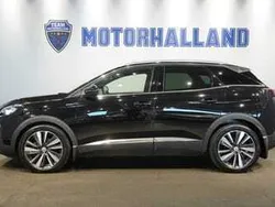 Svart Begagnad 2019 Peugeot 3008 SUV | 244 900 kr (Marknadspris)