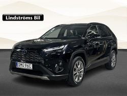 Svart Begagnad 2022 Toyota RAV4 Hybrid Executive SUV | 429 900 kr (Marknadspris)