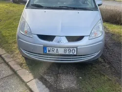 Silver Begagnad 2005 Mitsubishi Colt Halvkombi | 13 000 kr (Marknadspris)