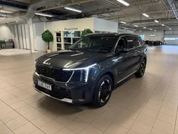 Grå Begagnad 2024 Kia Sorento 2 SUV | 599 900 kr (Dyr)