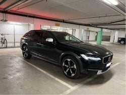 Svart Begagnad 2018 Volvo V90 CC Kinetic Kombi | 225 000 kr (Bra pris)