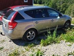 Silver Begagnad 2010 Kia Ceed Sportswagon 4 Kombi | 33 000 kr (Marknadspris)