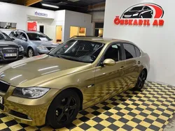 Ljusbrun Begagnad 2006 BMW 320 Advantage Sedan | 54 900 kr (Marknadspris)